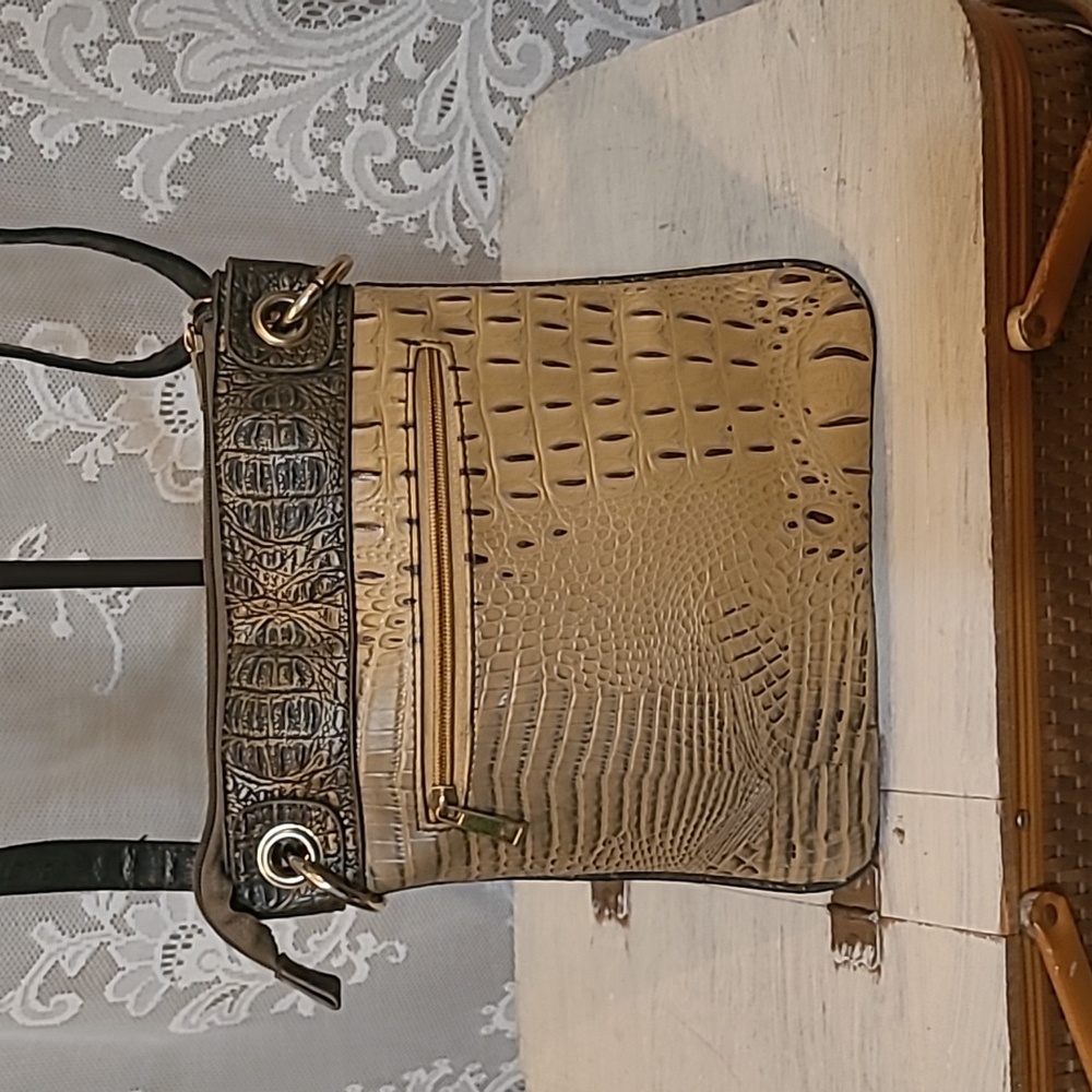 Crocodile Embossed Leather Crossbody Bag Womens - Picture 4 of 5